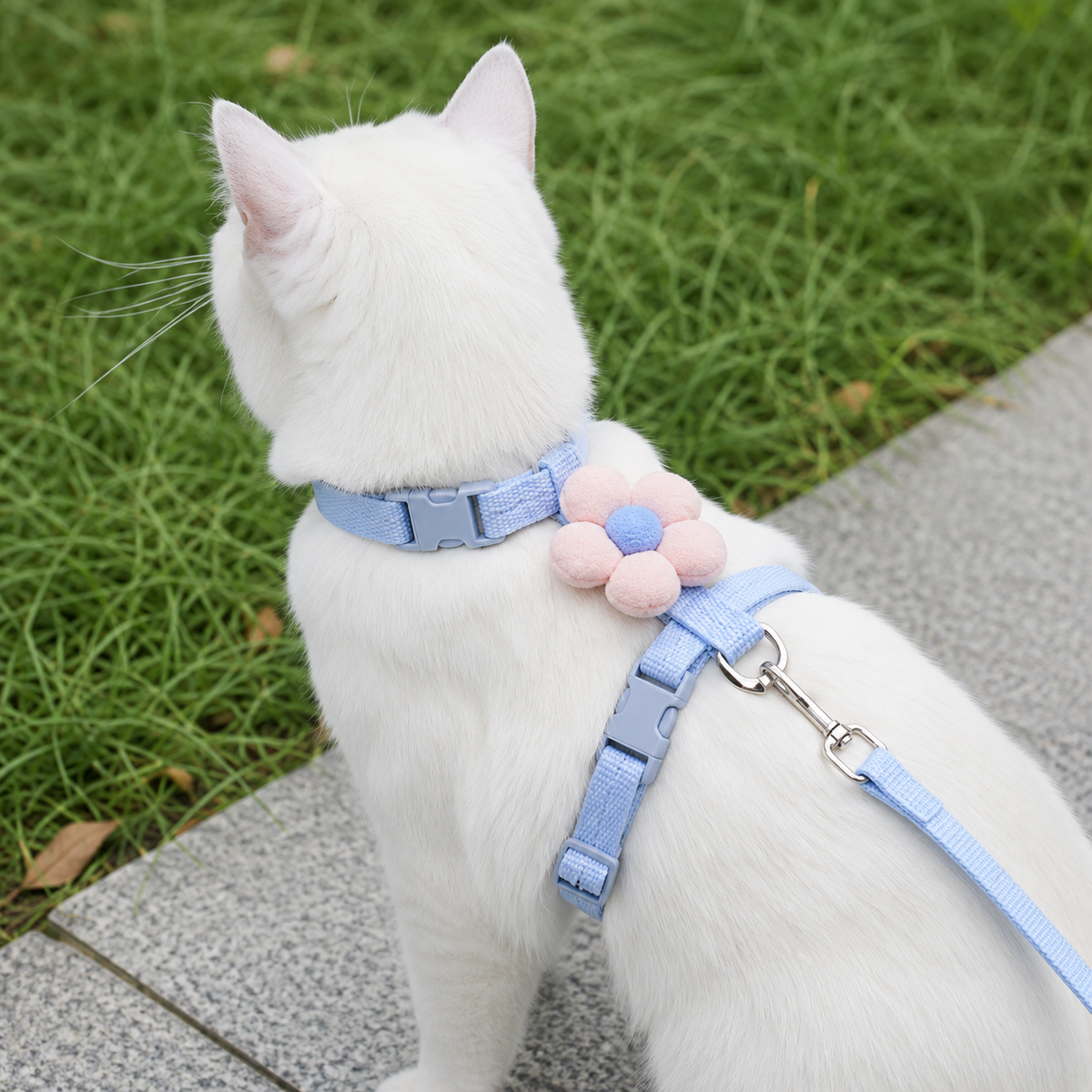 Peitoral Ajustável com Guia Floral para Cães e Gatos Pequenos